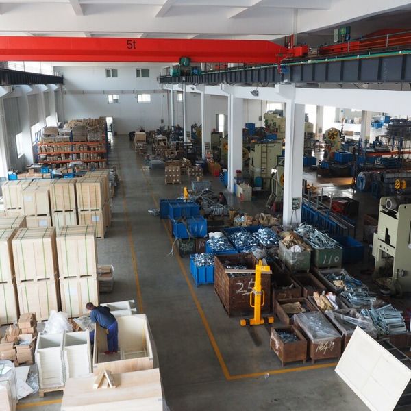 Wuxi Hengtong Metal Framing System Co., Ltd. خط إنتاج المصنع