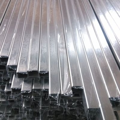 شراء 304 or 316 Stainless Steel Tile Trim Profile with Corrosion Resistance and Customizable Length for Tile Protection online manufacture